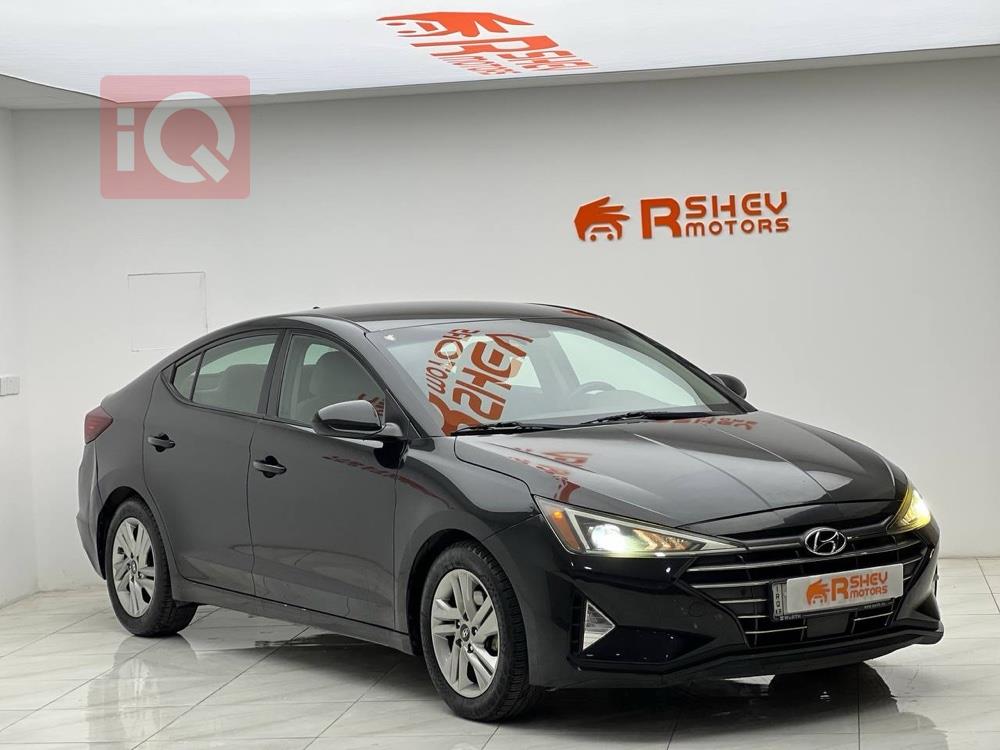 هیوندای ئەلەنترا